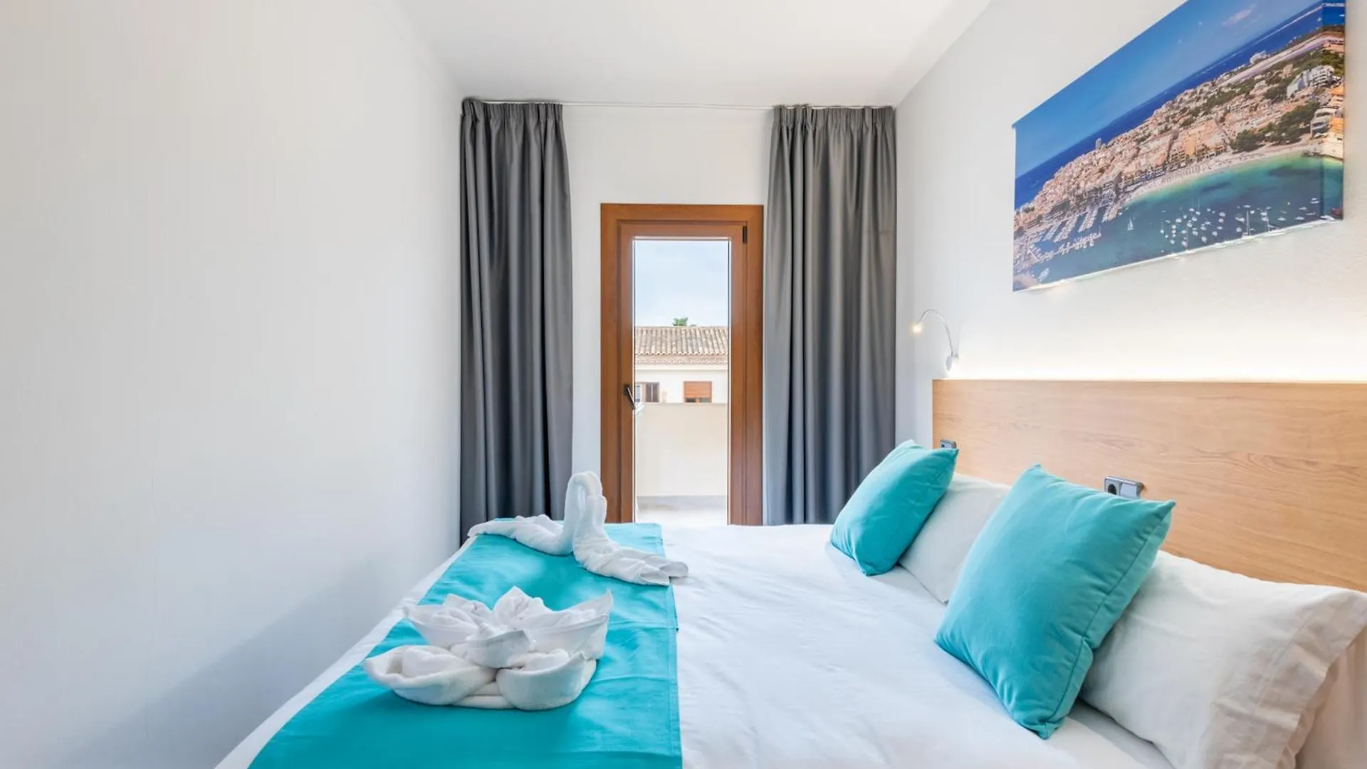 Apartment Apartamentos Estanques Colonia de Sant Jordi Spain