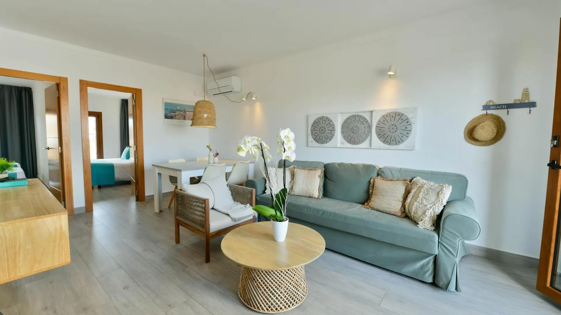 Apartamentos Estanques Colonia de Sant Jordi 0*,  Spain