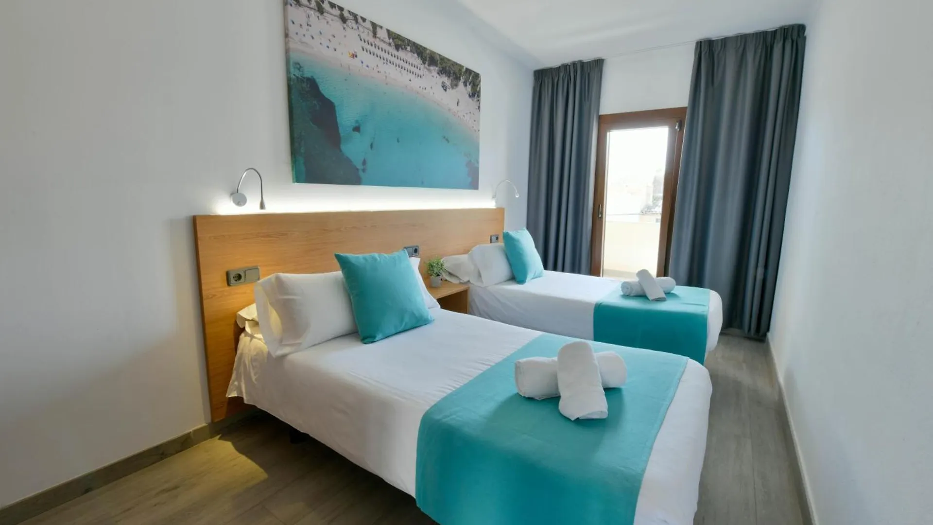 Apartamentos Estanques Colonia de Sant Jordi Spain