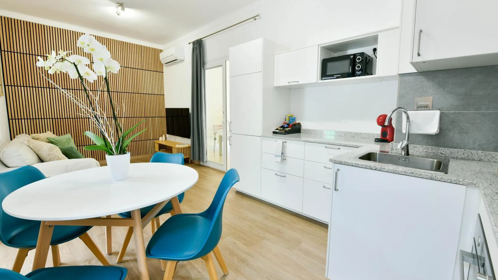 Apartamentos Estanques Colonia de Sant Jordi 0*,